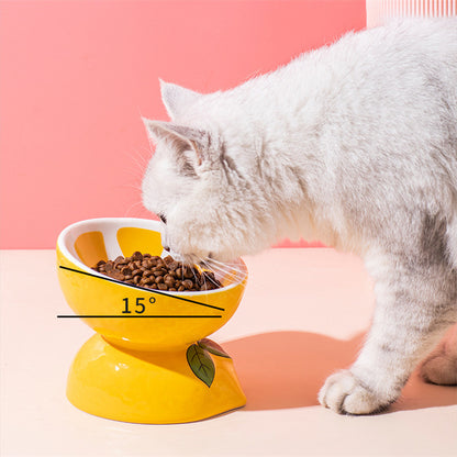 猫の陶器製フルーツボウル